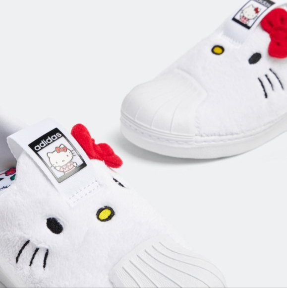 Adidas x Hello Kitty Superstar 360 sneakers Size 7K - Picture 2 of 5